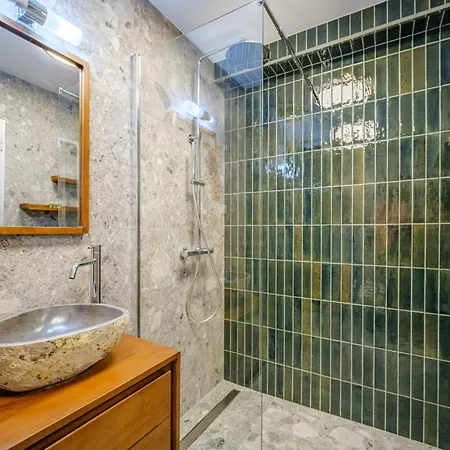 Bellaviastay, Flat Thalassa 1bd Apartmán