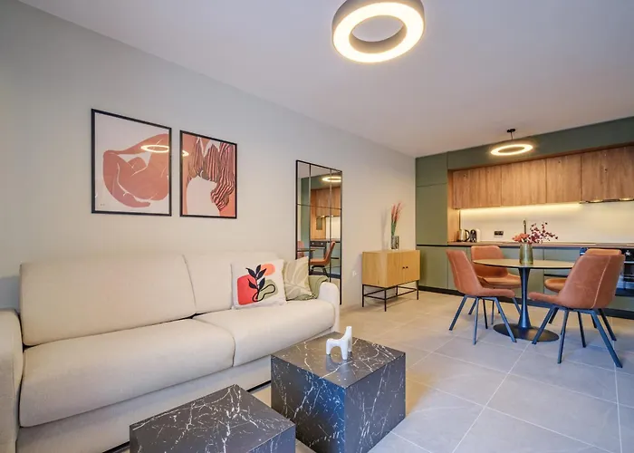 דירה Bellaviastay, Flat Thalassa 1bd *