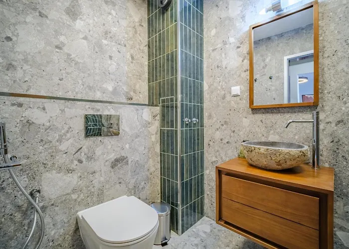 Bellaviastay, Flat Thalassa 1bd * סוזופול