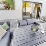 Bellaviastay, Flat Thalassa 1bd Apartman Szozopol