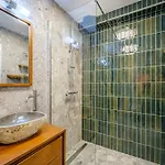 Bellaviastay, Flat Thalassa 1bd Apartman